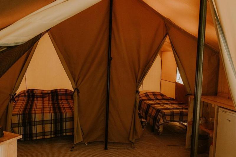 Camping Onlycamp Les Deux Rives Lannion Exterior foto